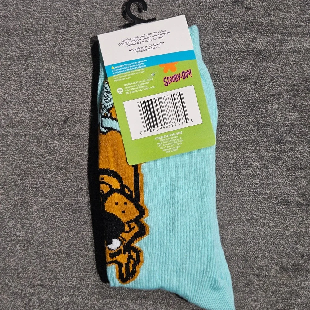 Scooby-Doo Ruh-Roh Light Blue Crew Socks Mens Size 6.5-12 Mystery Machine NEW